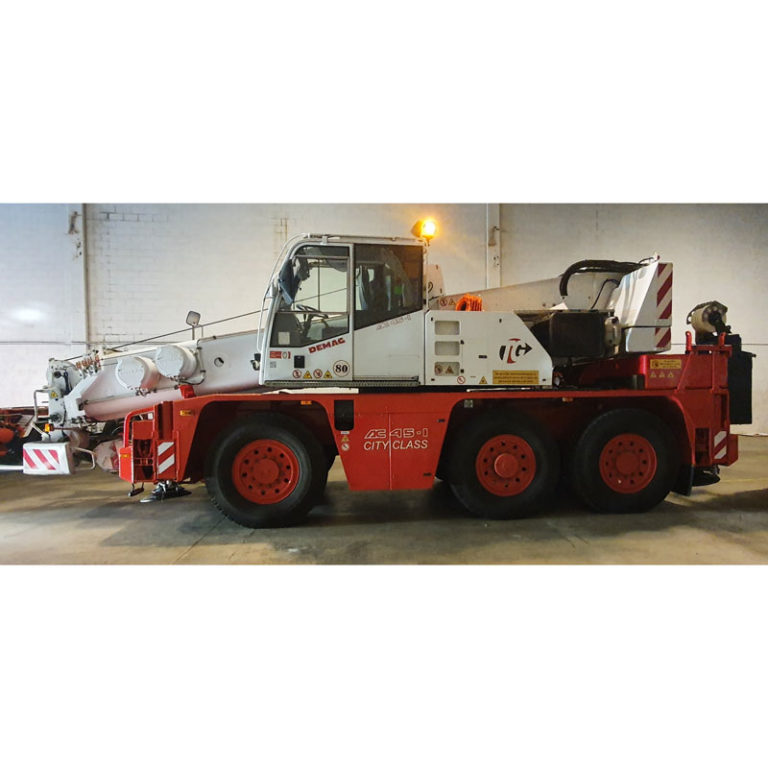Grua-autopropulsada-Demag-City-AC-55