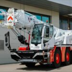 Grúa autopropulsada LIEBHERR LTC 1050-3.1