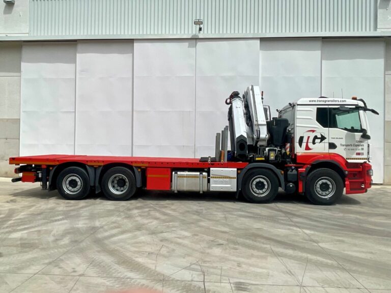 transportes-especiales-con-camion-grua-MAN 35520